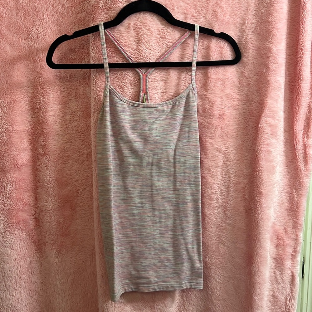 Lululemon Women Size 6 Power Y Rainbow tank top shelf bra yoga athletic b12